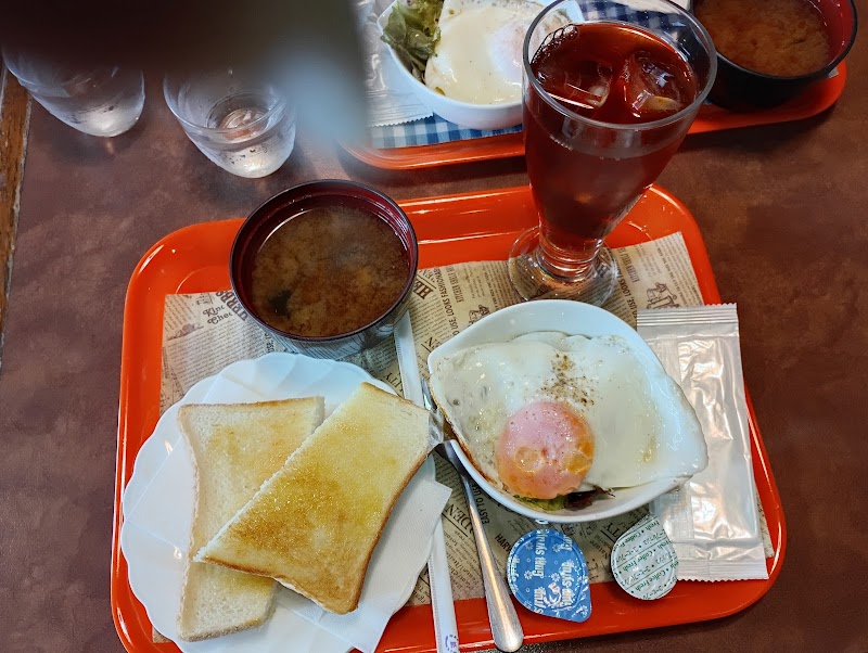 COFFEE HOUSE 山びこ