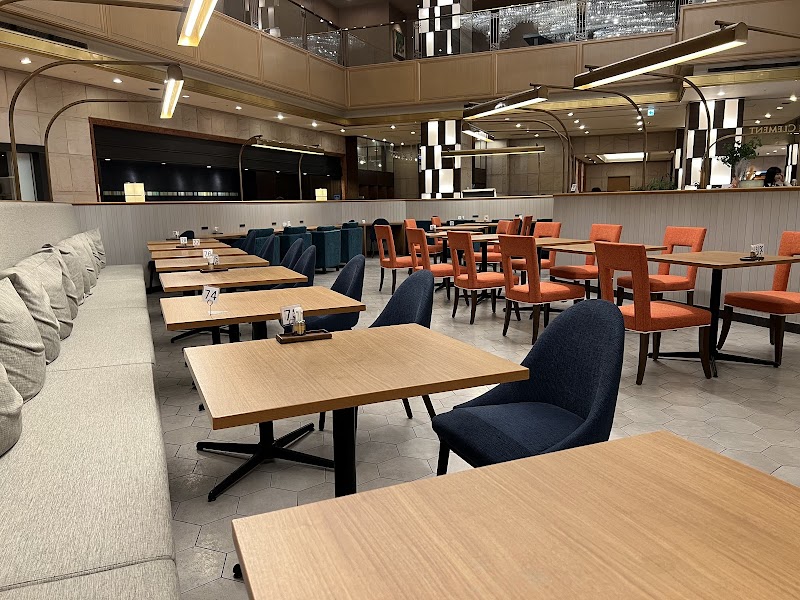 ダイニングカフェ クレメント