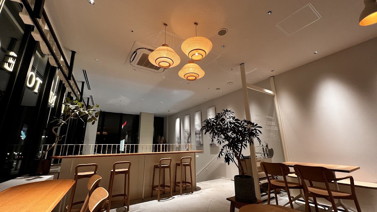 ISLAND STONE COFFEE ROASTERS 宮みらい店