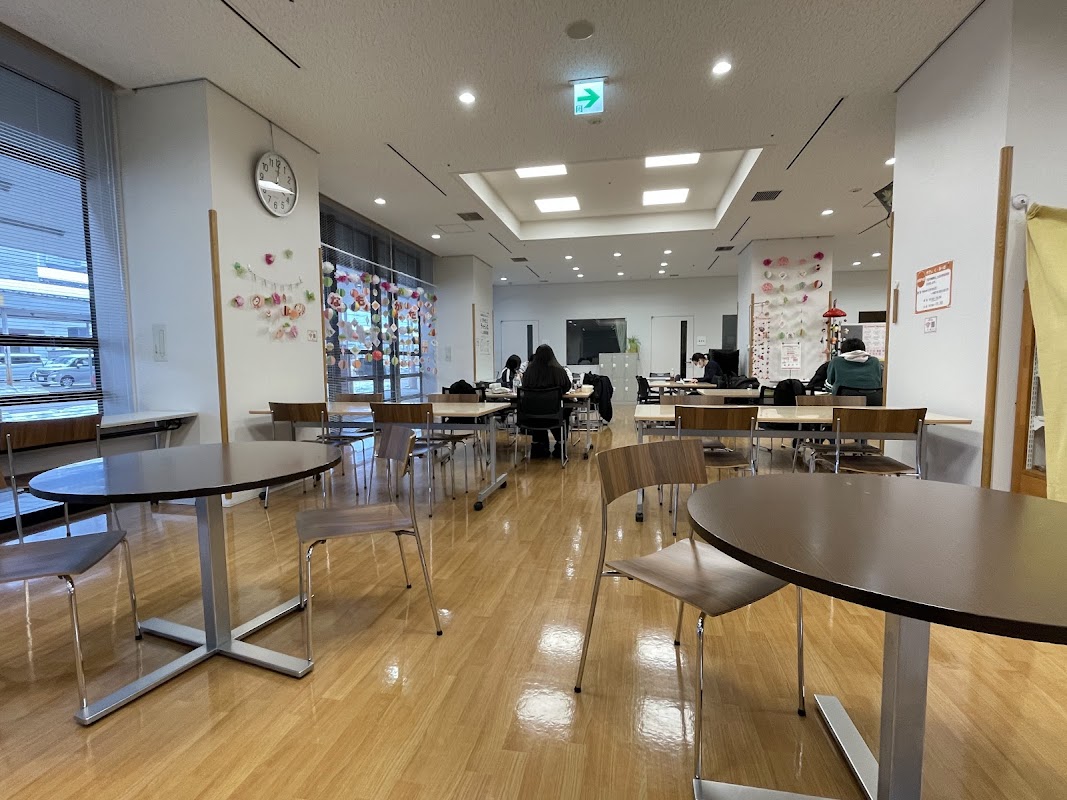 カフェ く・る～む （障害者就労支援カフェ）