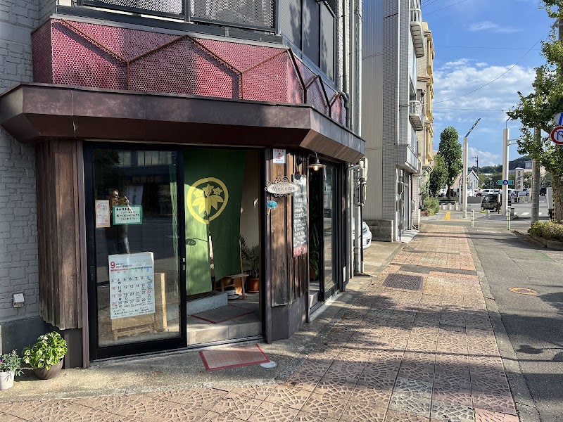 寄合カフェ 京町Y・Y