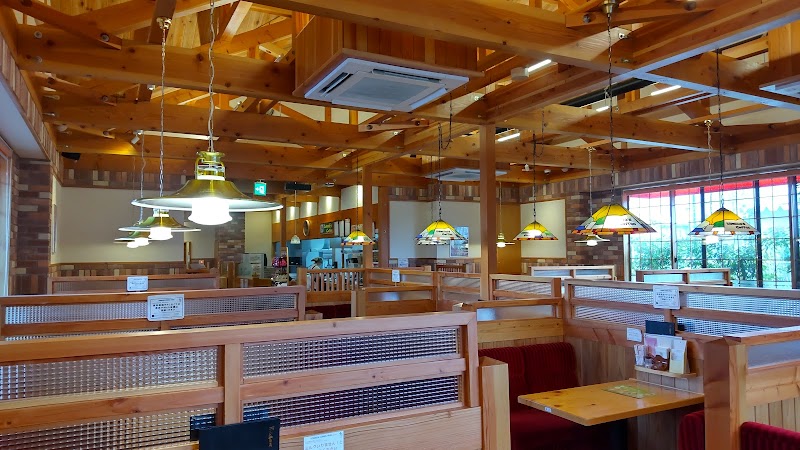 コメダ珈琲店 八戸城下店