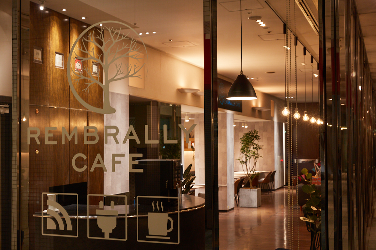 レンブラリーカフェ 海老名 REMBRALLY CAFÉ EBINA