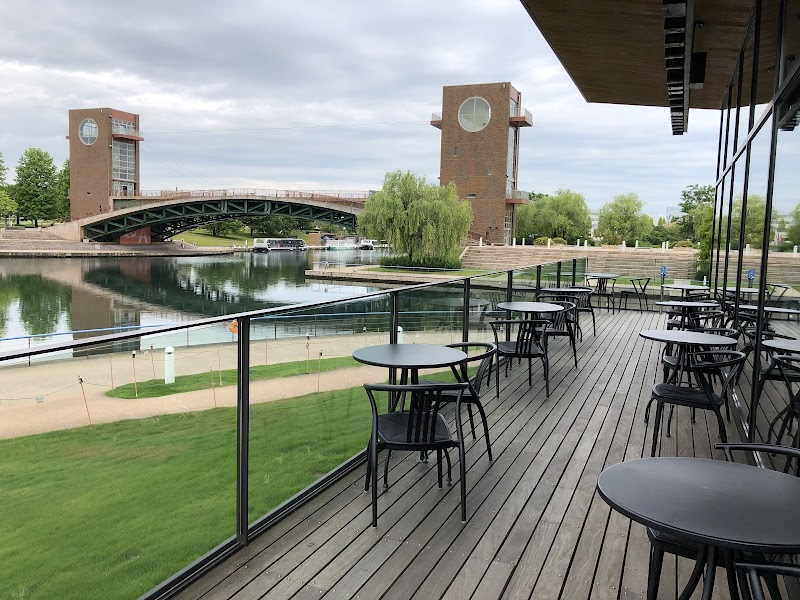 スターバックス コーヒー 富山環水公園店