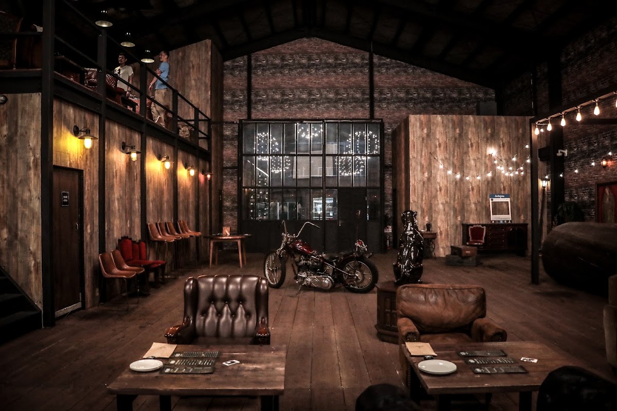 THE HIDEAWAY FACTORY 草津栗東