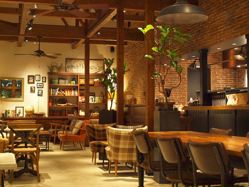 ワールドカフェ甲府昭和店