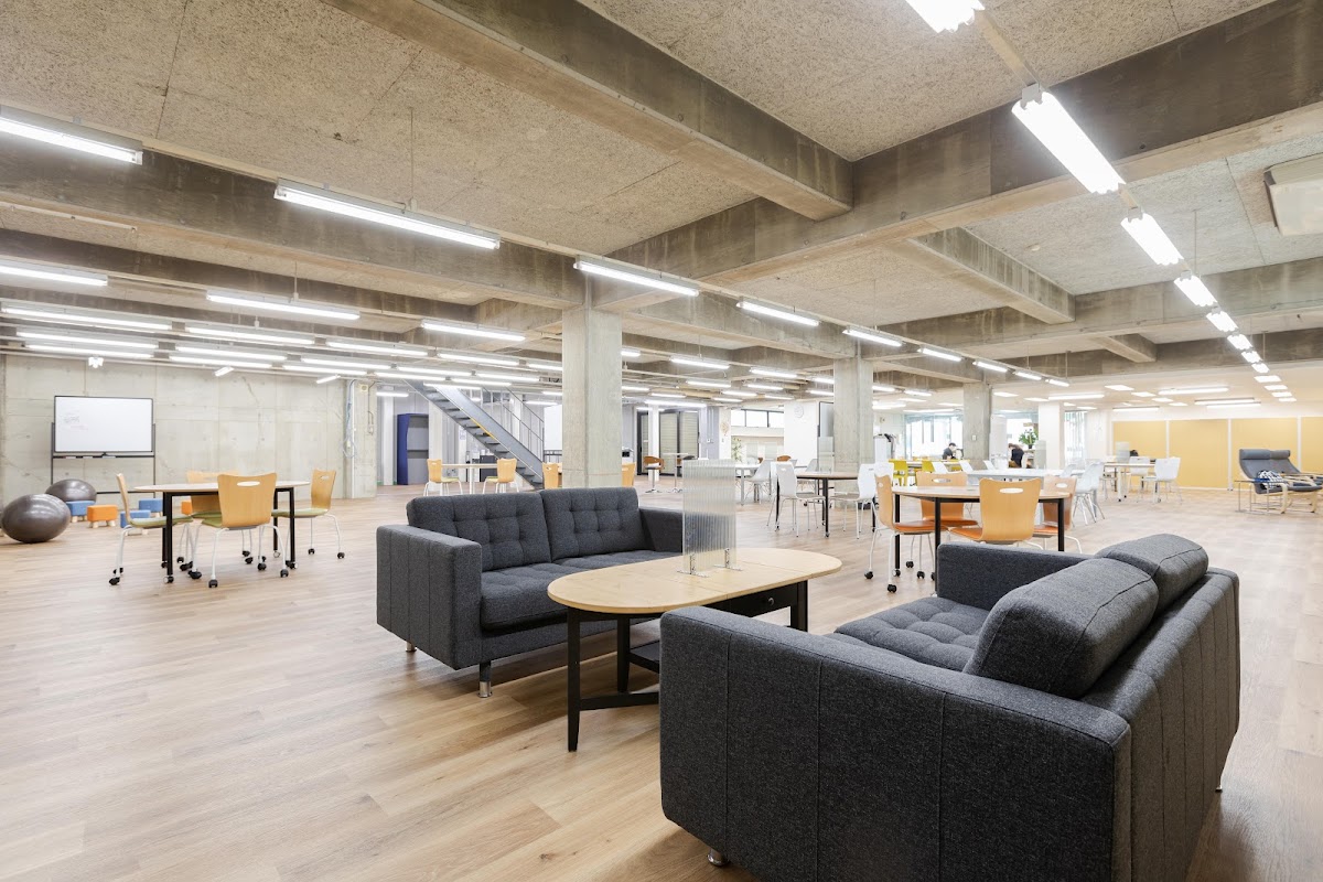 WORX富士（コワーキングスペース）