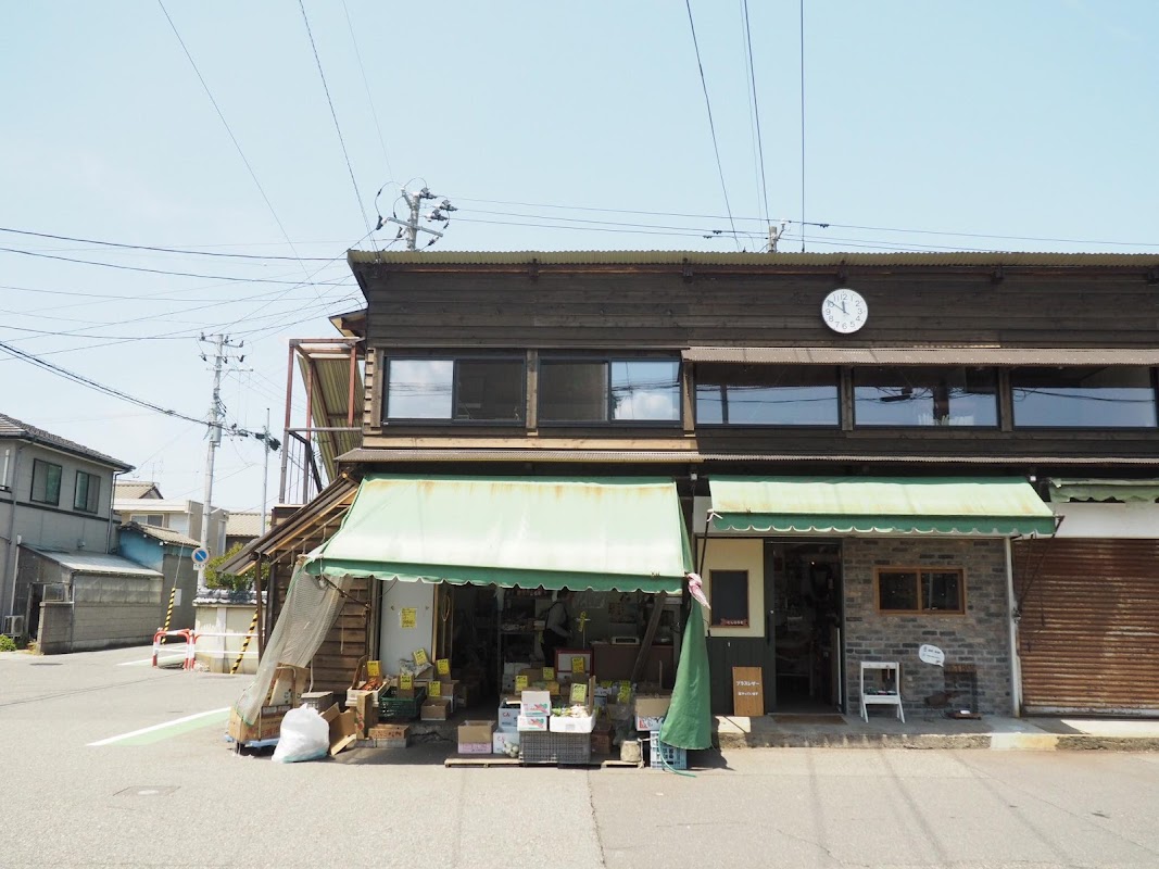 コワーキングスペース しごと場 灯台-Toudai-