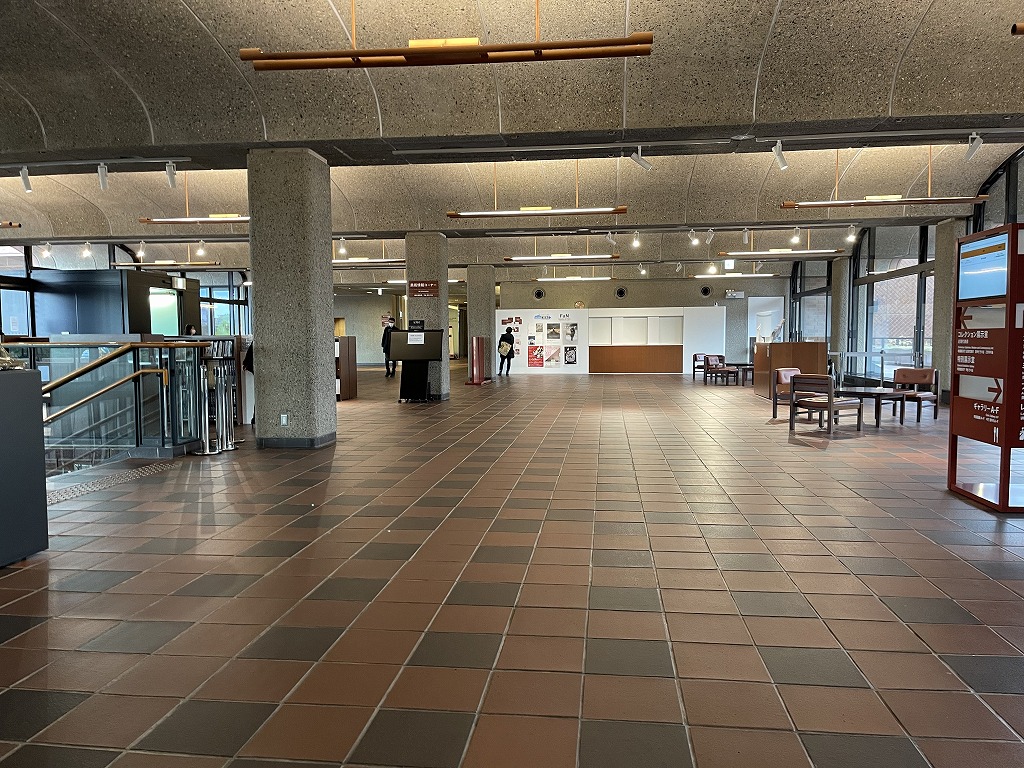 TiNK Desk PaO 福岡市美術館