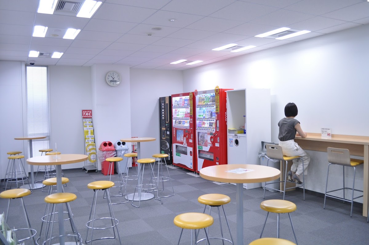 資格の学校 TAC 京都校