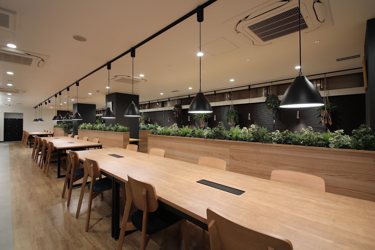 Biz cafe 鶴見