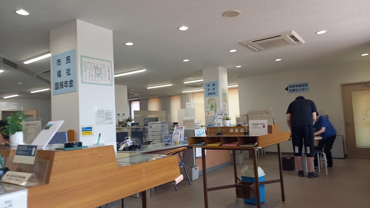 安曇野市三郷支所・公民館