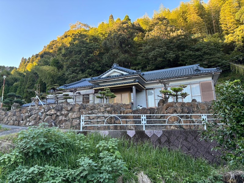 ほめて育てる綾乃先生の学習室