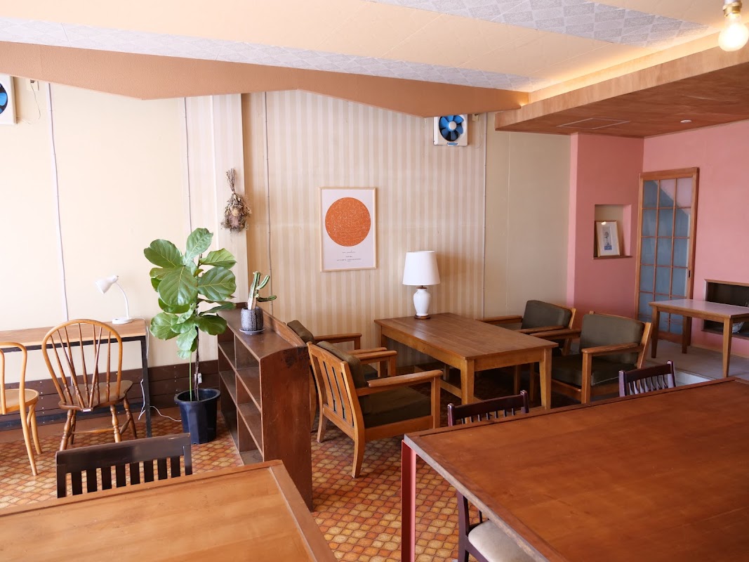 ちいさな複合施設 あむ