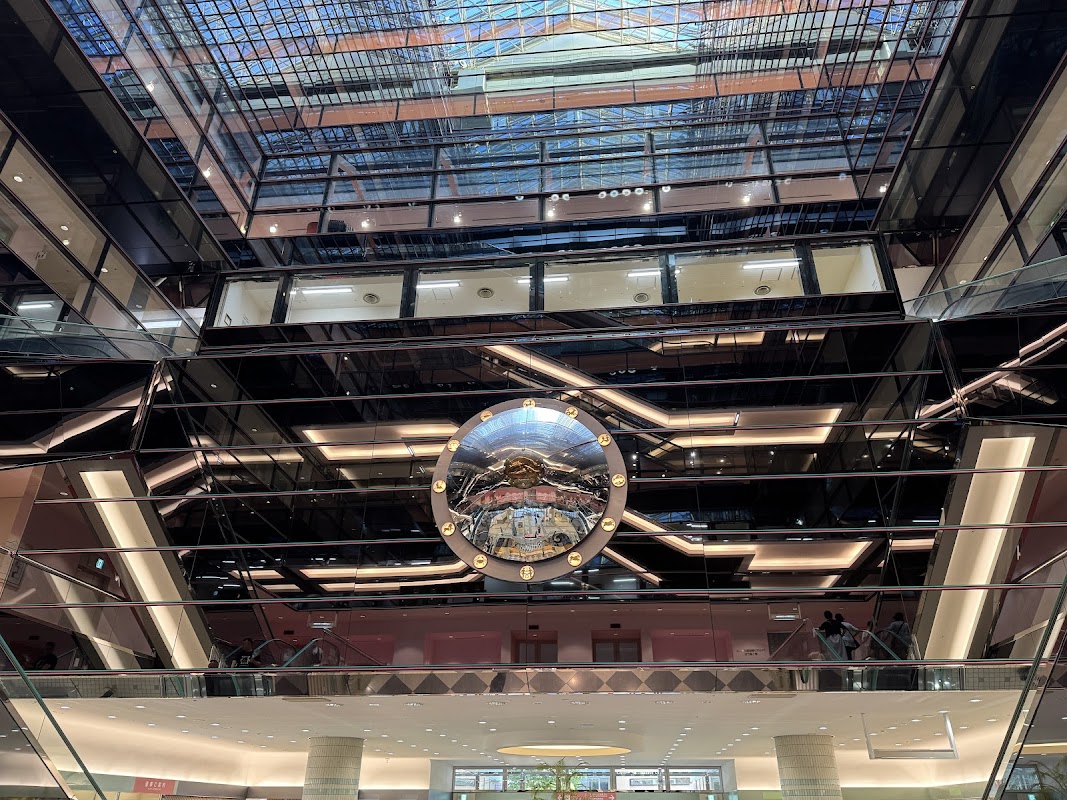 アトリオン(秋田総合生活文化会館･美術館)