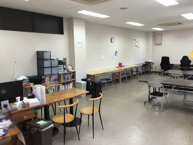 FreeSpace - 群馬大生が教える学習塾-