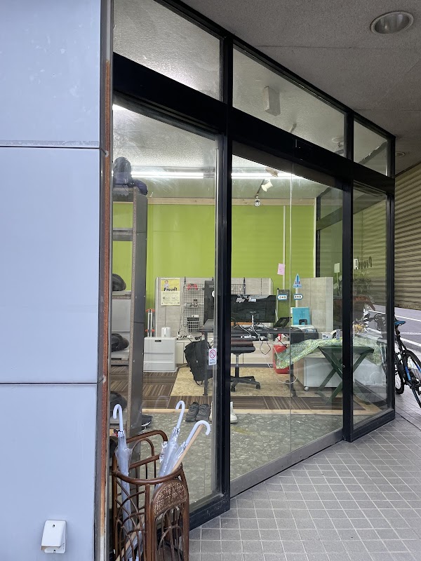 フリースペースプラウド