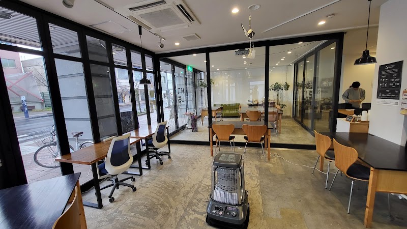 コラーニングスペース HLS弘前