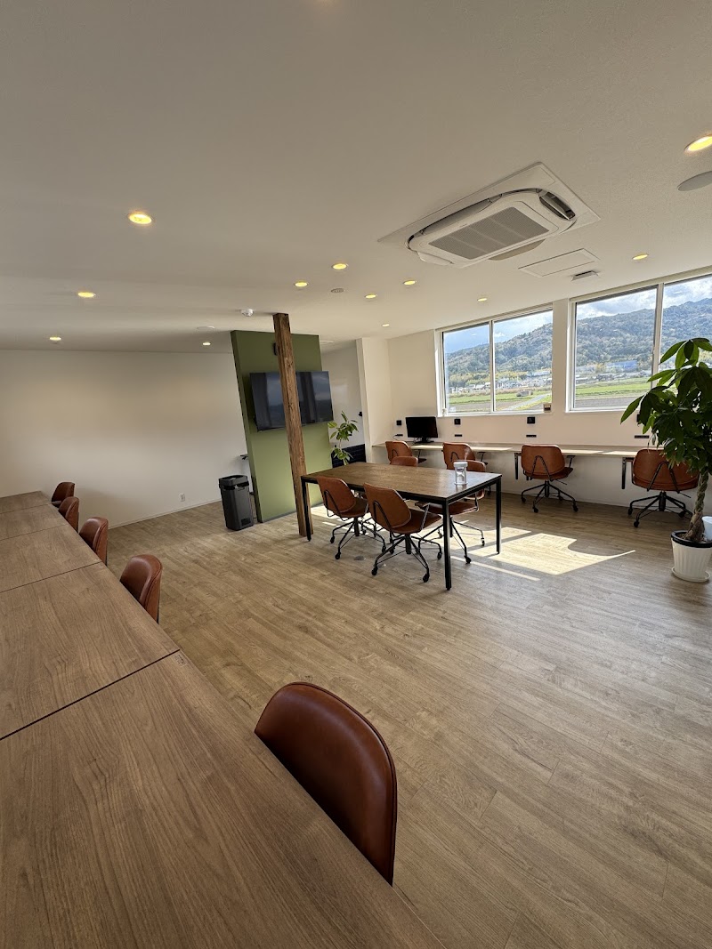 Ｂｕｒａｔｔｏ ＋ コワーキング