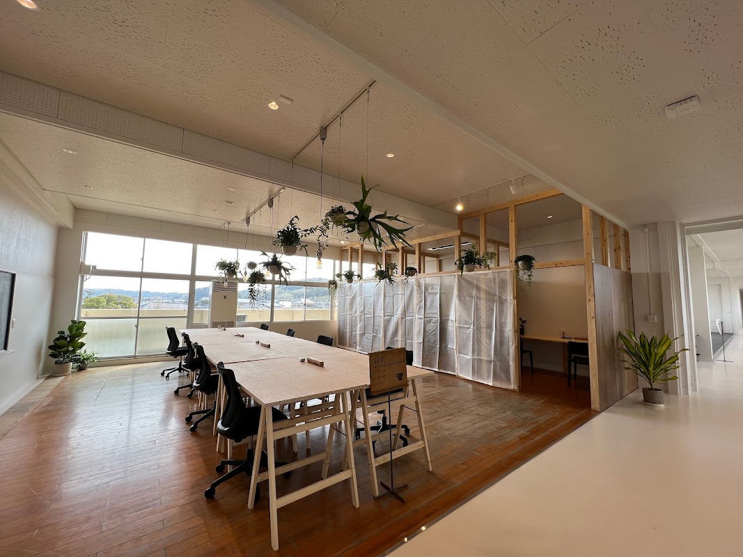 コワーキングスペース ハタラキバ