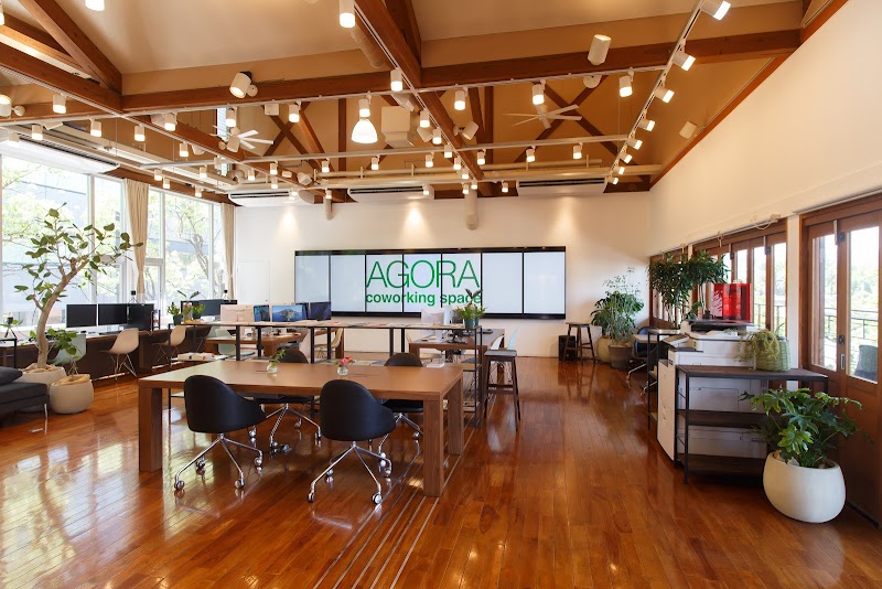 コワーキングスペースAGORA出島