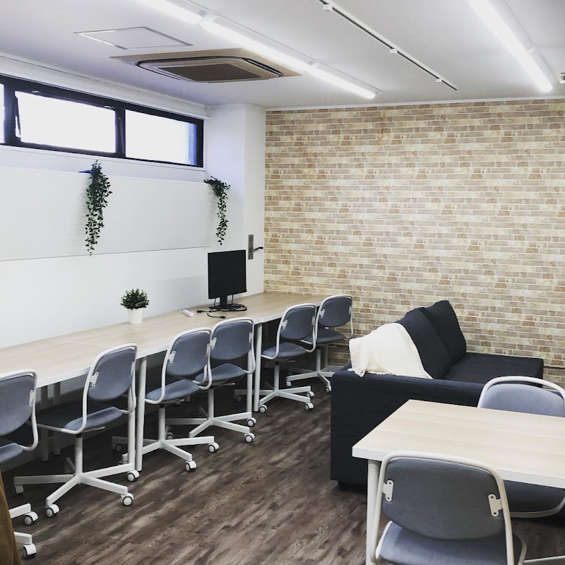 コワーキングスペースCoWork