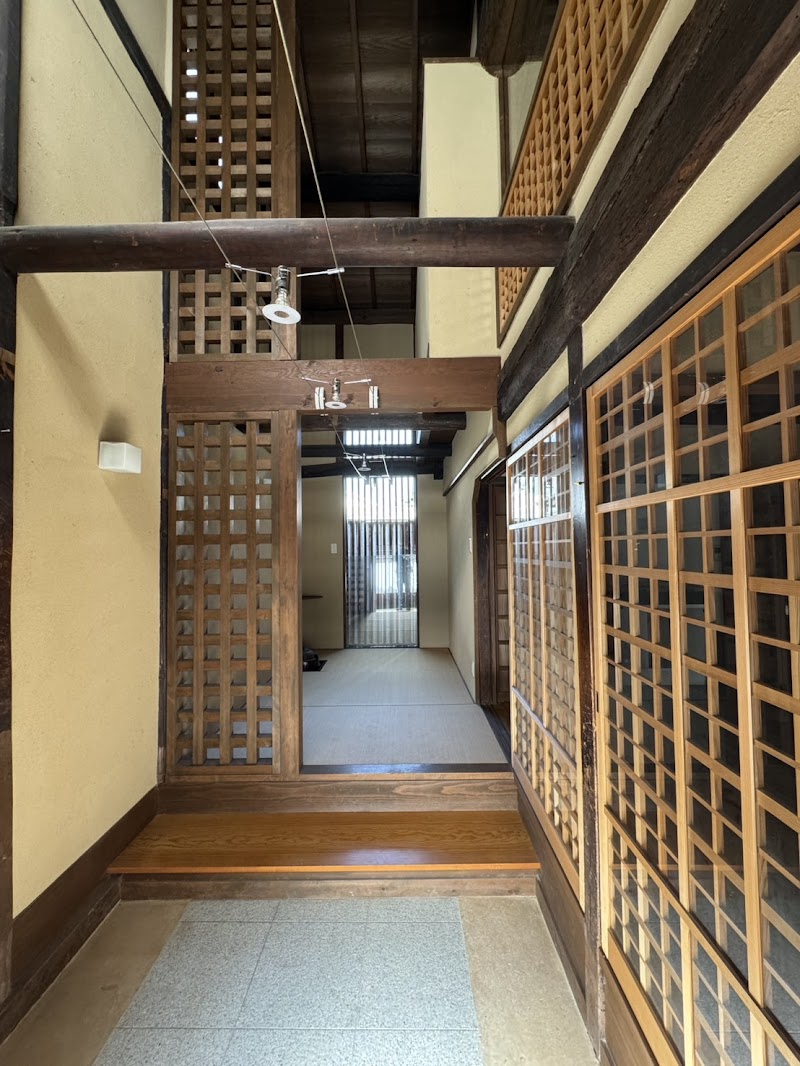 NIJIRI コワーキング&チャレンジショップ&移住体験施設