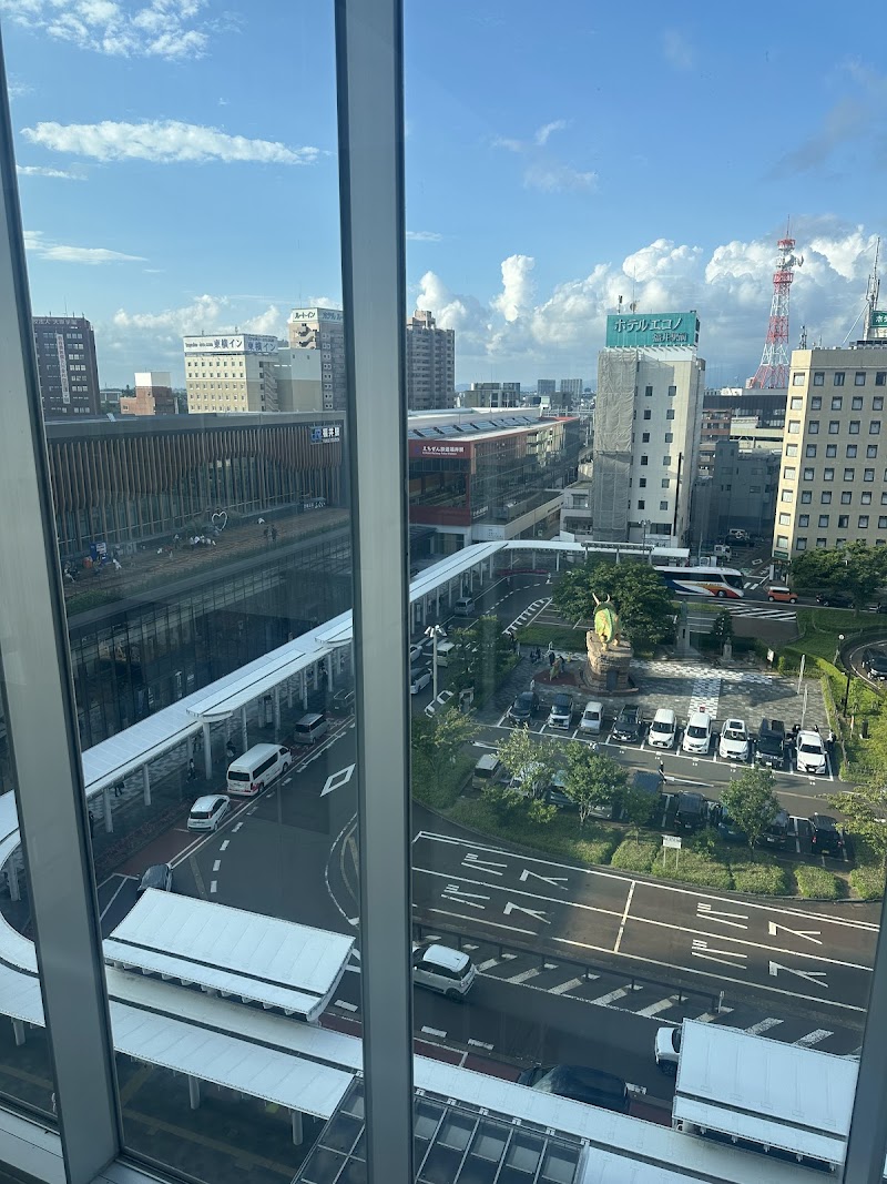 福井市地域交流プラザ(4-6F)