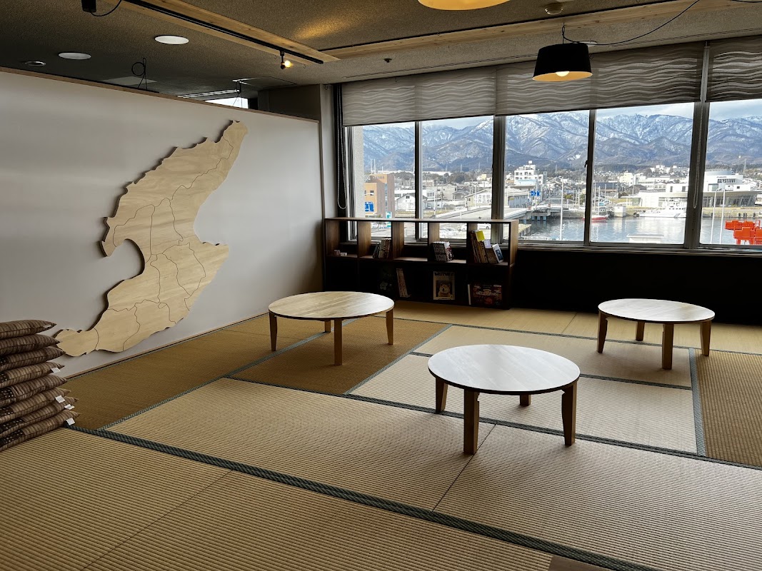 SADO PORT LOUNGE シェアオフィス・コワーキングスペース