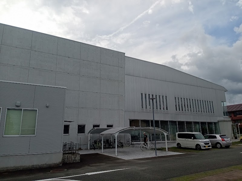 佐賀市立大和生涯学習センター ウェルネス大和