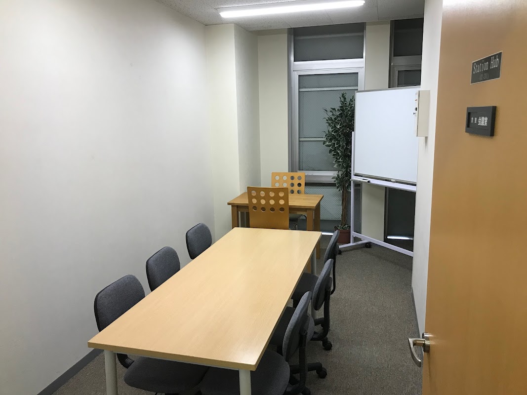 Station Hub 東口店