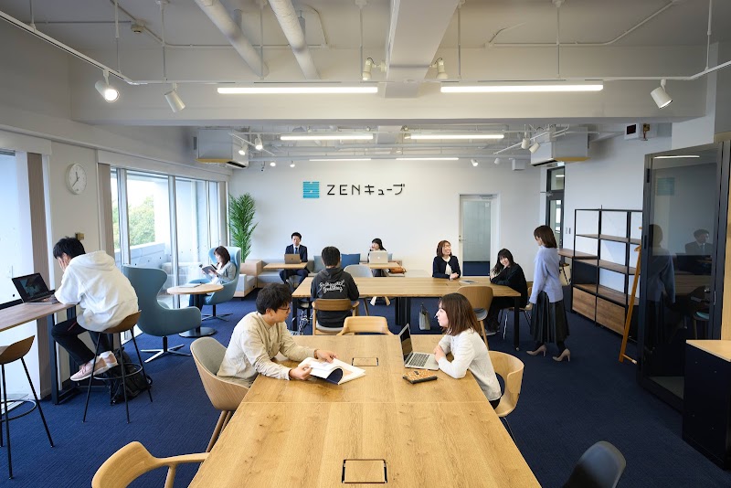 ZENキューブ（善通寺市総合会館）