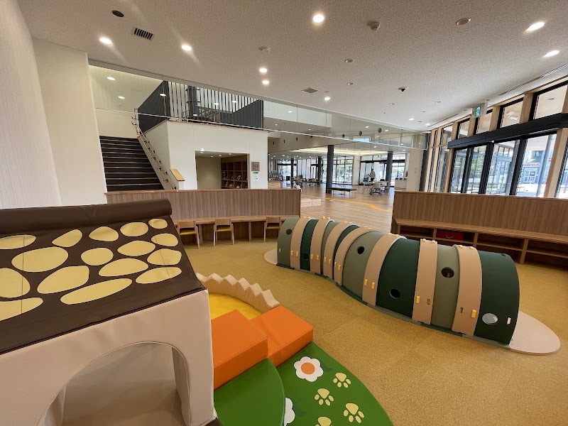 和歌山市西コミュニティセンター（文教の杜・ぶんきょうの杜舎）