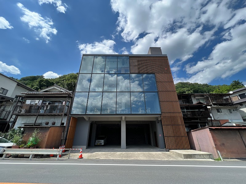 YOSHINO GATEWAY