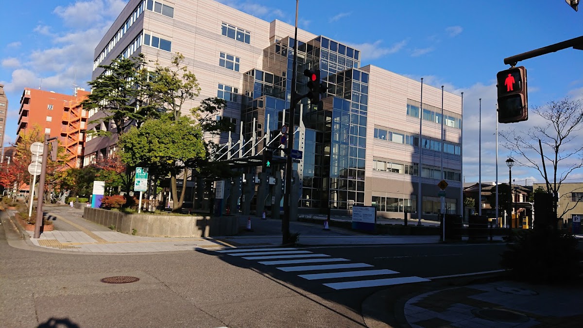 新潟市 生涯学習センター図書館