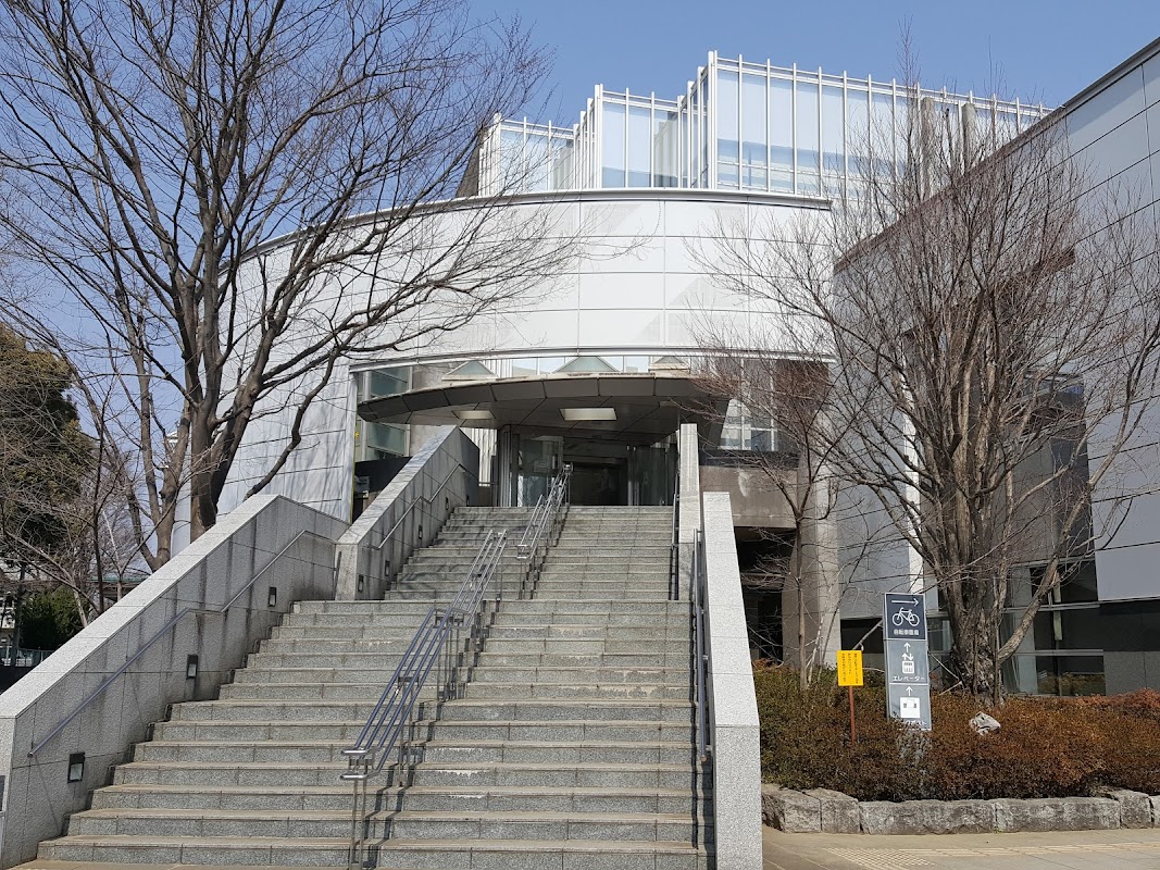 千葉市稲毛図書館｜JR稲毛駅から徒歩・小仲台の地区館