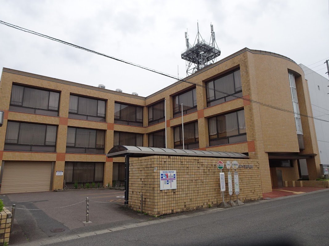 可児市立図書館