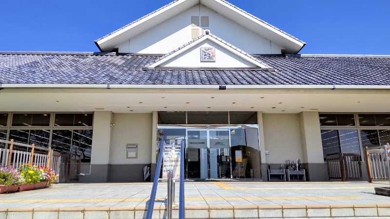 佐土原図書館
