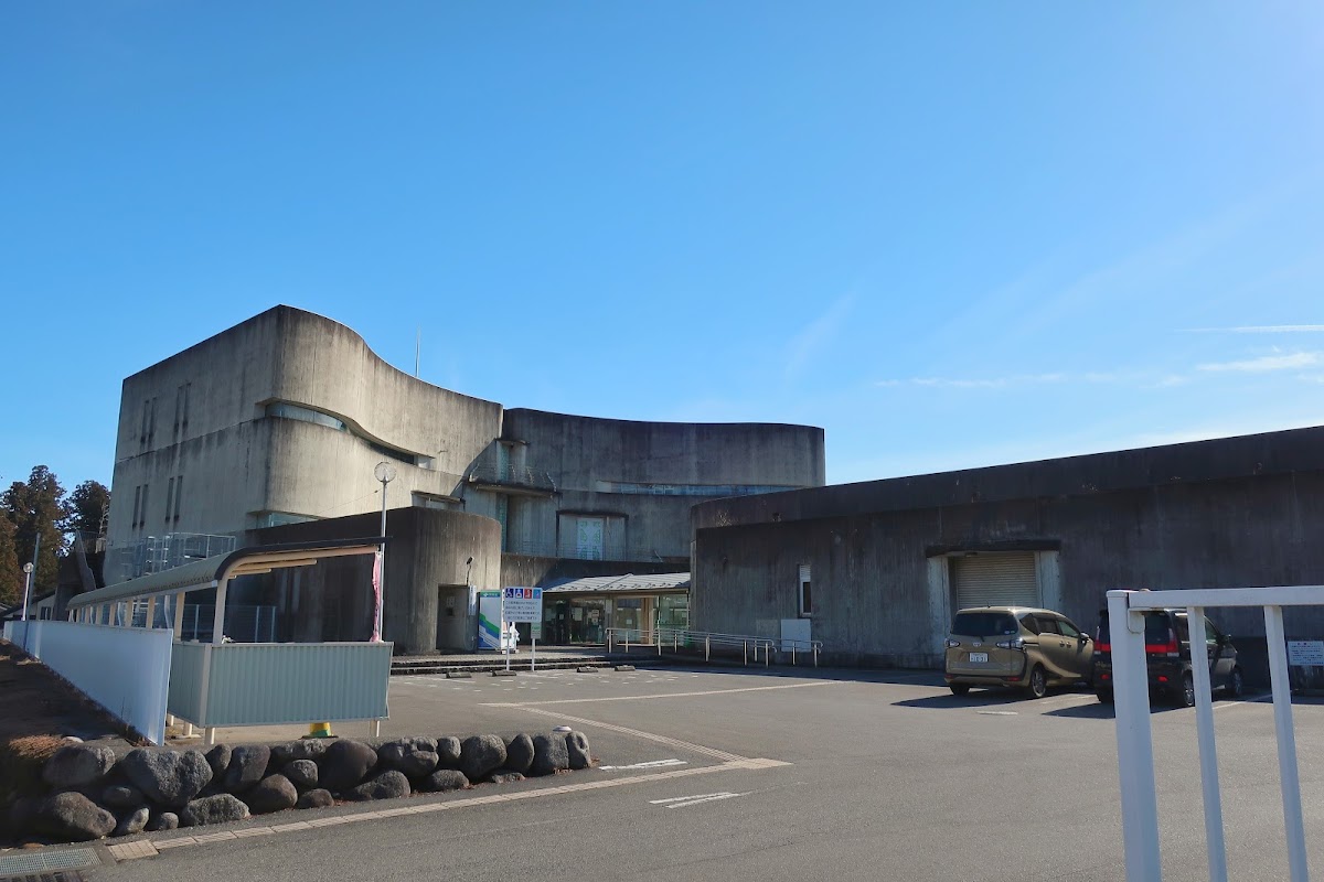 日光市立今市図書館