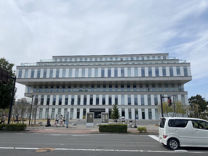 高崎市立中央図書館