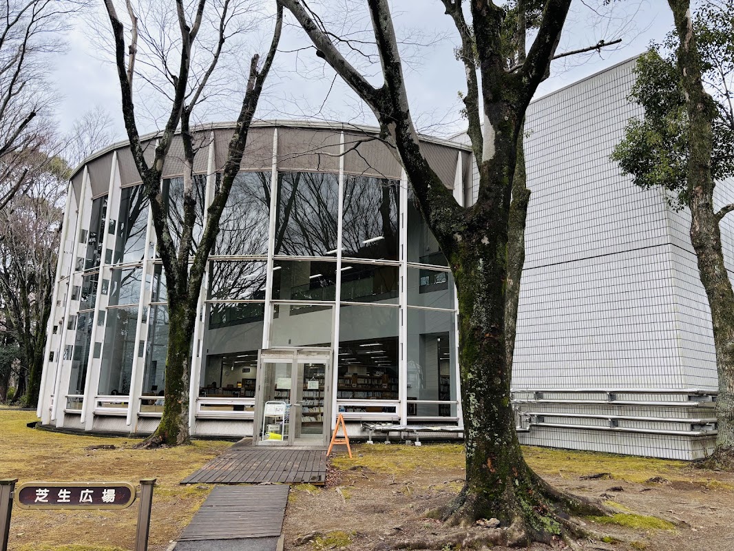 静岡市立中央図書館