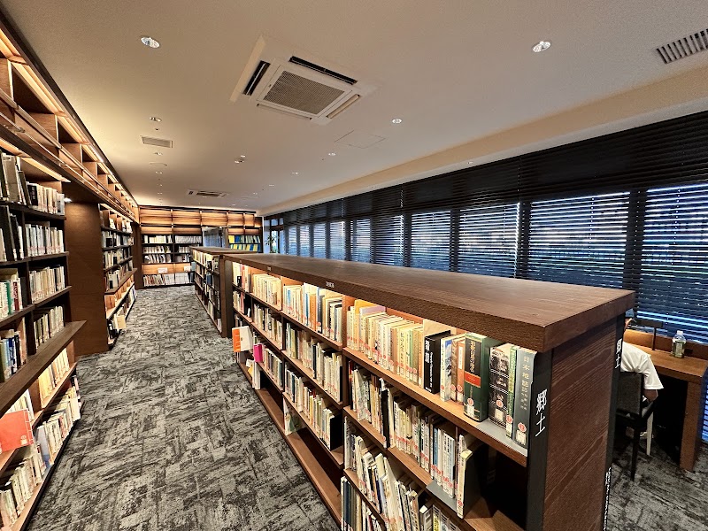 和歌山市民図書館