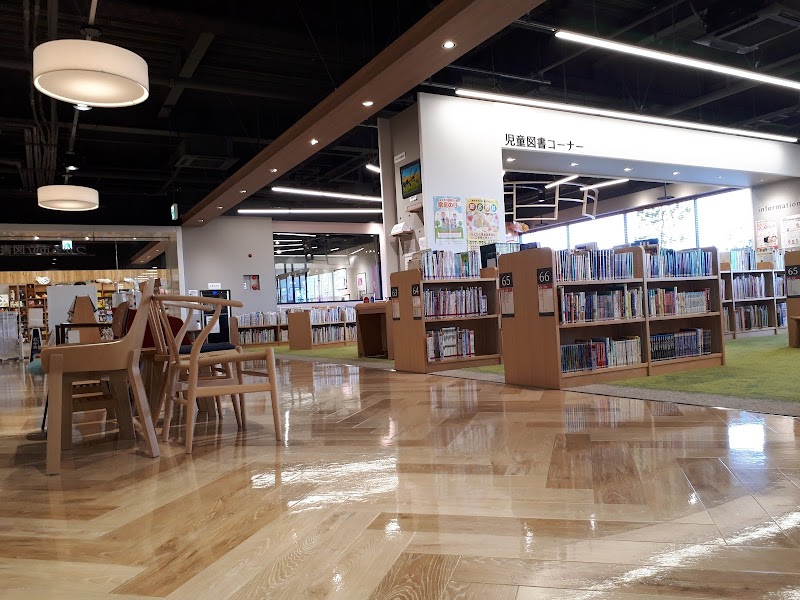 つがる市立図書館