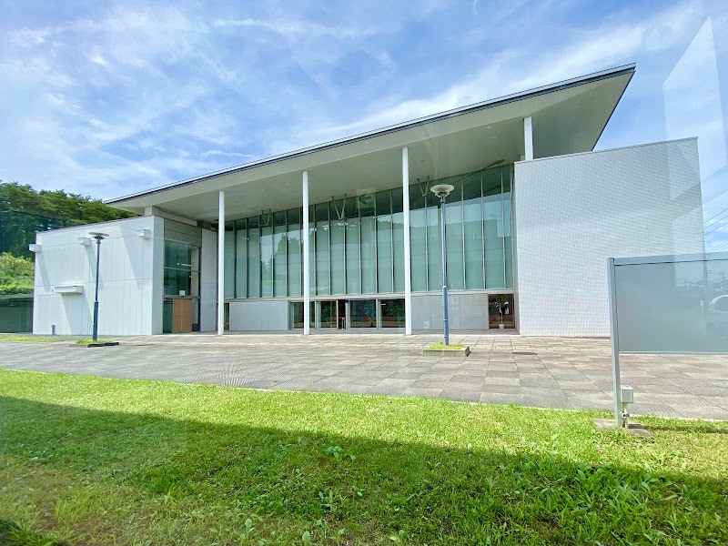 八戸市立南郷図書館