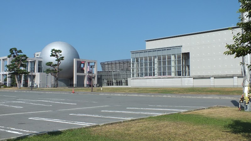 河北町立中央図書館