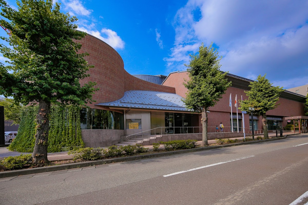金沢市立泉野図書館