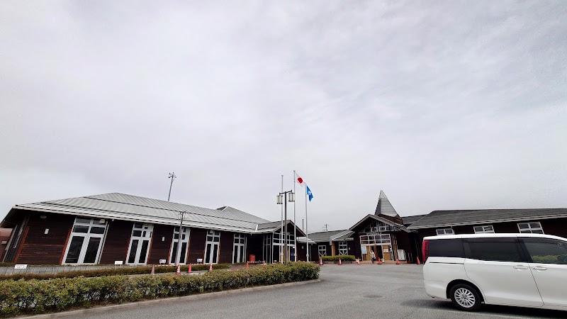 笛吹市立 御坂図書館