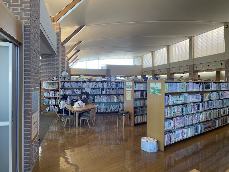 大津町おおづ図書館