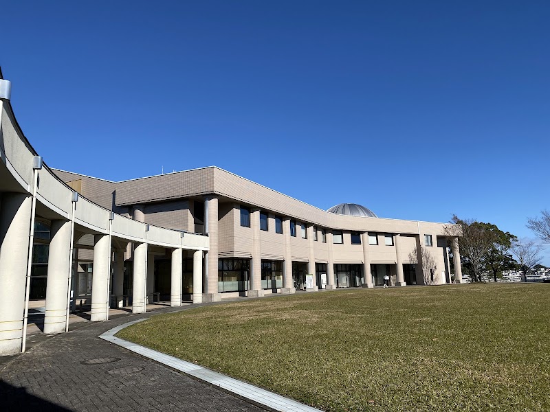 宮崎市立図書館