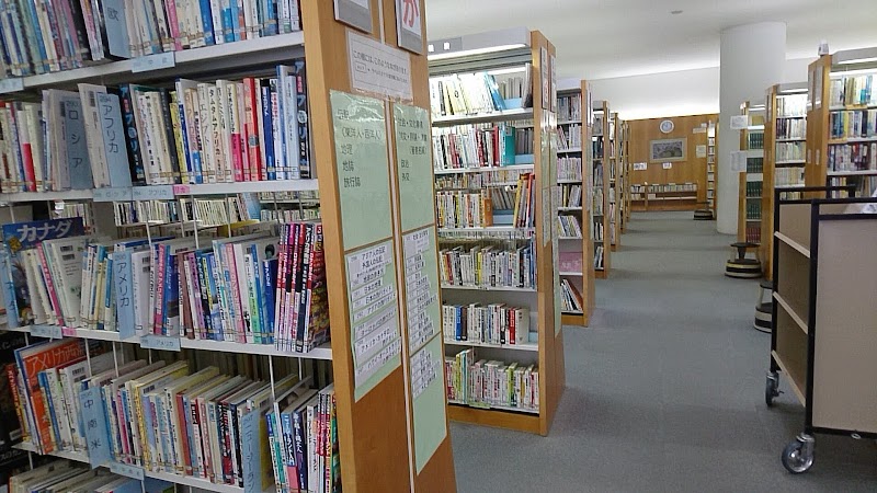 霧島市立国分図書館
